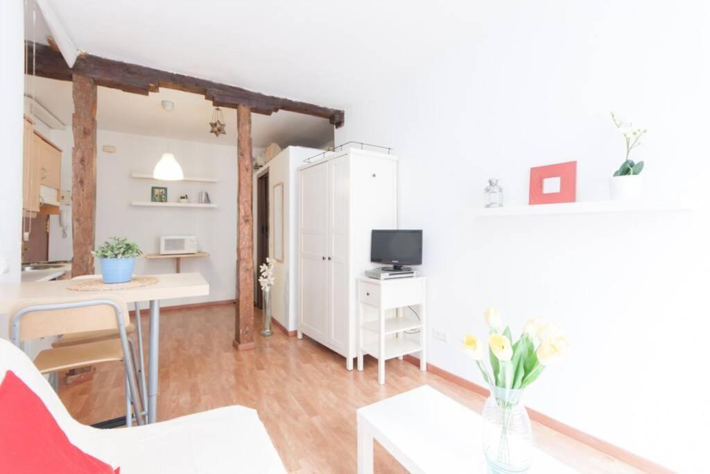 Estudio Magdalena, Pleno Centro De Madrid Extérieur photo